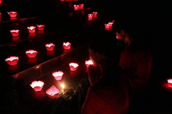 Đồng Tháp: Hội trại hiểu và thương - Ấn tượng đêm thắp nến nguyện cầu