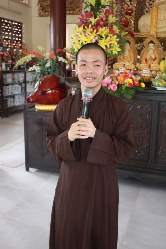 Tiền Giang: Cuộc thi tự họa về gia đình yêu thương tại khóa tu “Vươn tới những ước mơ”
