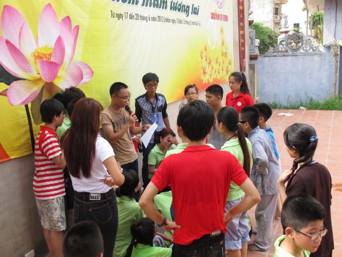 Hà Nội: Chùm ảnh cuộc thi trò chơi dân gian khóa tu chùa Nam Dư Thượng