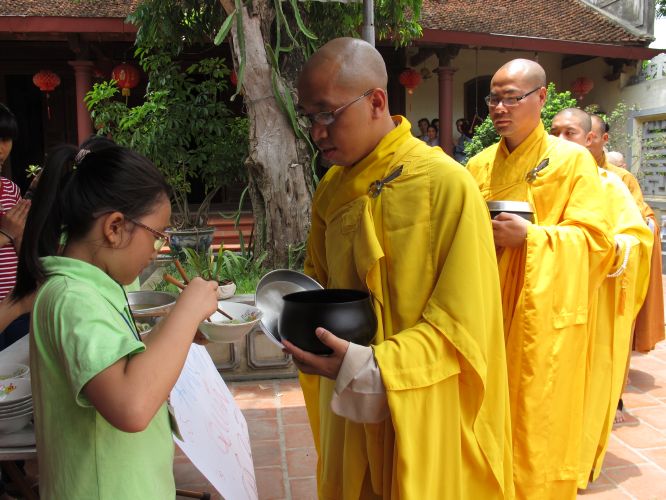 Hà Nội: Có một phiên chợ vui tươi tại chùa Nam Dư Thượng