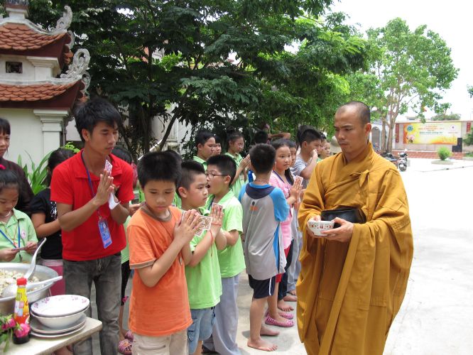 Hà Nội: Có một phiên chợ vui tươi tại chùa Nam Dư Thượng