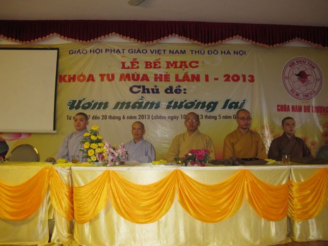 Hà Nội: Bế mạc khóa tu mùa hè tại chùa Nam Dư Thượng