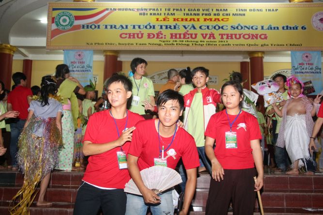 Đồng Tháp: Đêm thi thời trang và lửa trại hoành tráng của hội trại “Hiểu và Thương&quot;