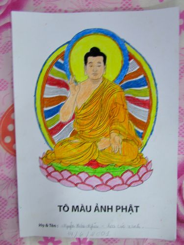 Bến Tre: Chùm ảnh cuộc thi tô tranh hình đức Phật tại khóa tu “Thắp sàng niềm tin”