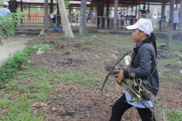 Buôn Mê: Bửa cơm yêu thương tại khóa tu Thiện Tài Đồng Tử