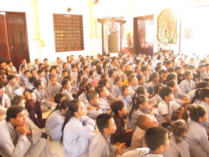 Tiền Giang: Pháp thoại “Cuộc đời đức Phật”  tại khóa tu “Vươn tới những ước mơ”