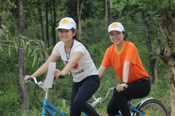Buôn Mê: Thương màu áo trắng của Thiện Tài Đồng Tử