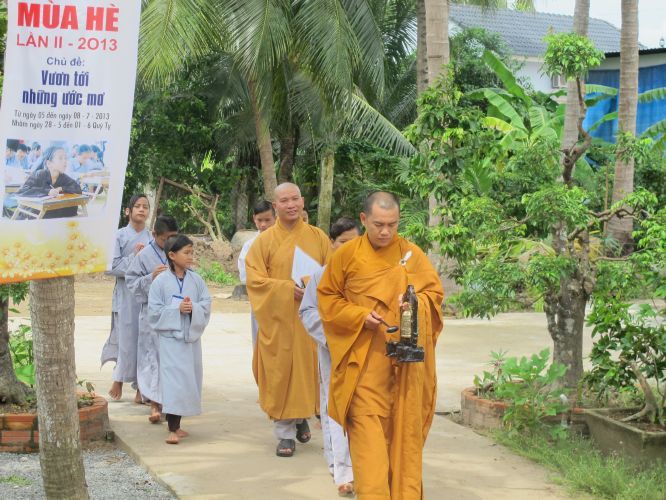 Tiền Giang: Khóa tu “vươn tới những ước mơ” với “Bến đổ đời con”