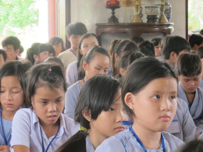 Tiền Giang: Khóa tu “vươn tới những ước mơ” với “Bến đổ đời con”