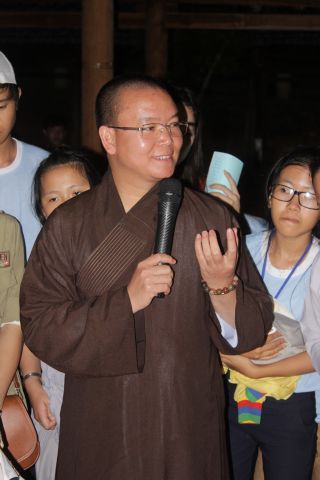 Buôn Mê: Bửa cơm yêu thương tại khóa tu Thiện Tài Đồng Tử
