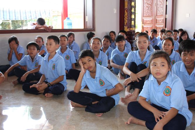 Khánh Hòa: ĐĐ. Thích Lệ Minh và pháp thoại “Tình thương” tại khóa tu “Ơn nghĩa sinh thành”