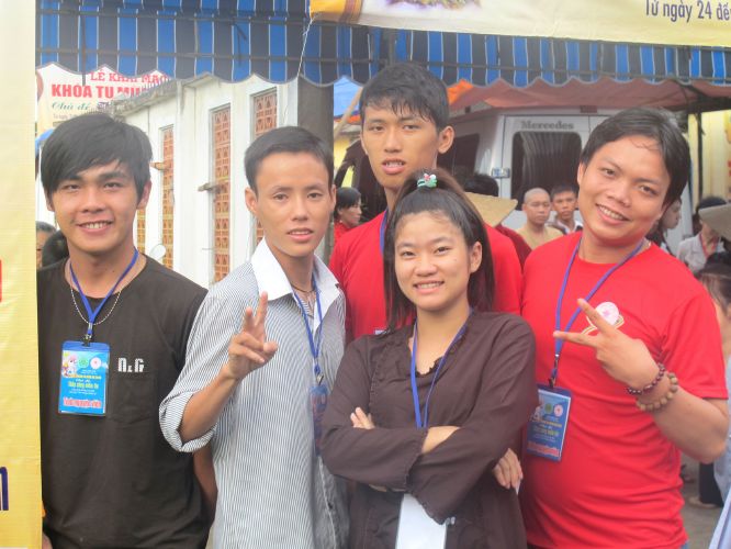 Bến Tre: Khai mạc khóa tu mùa hè “Thắp sáng niềm tin”