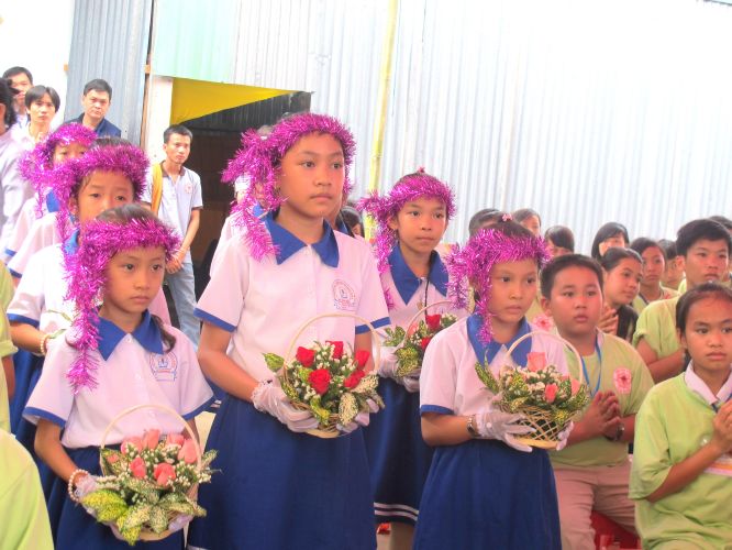 Bến Tre: Khai mạc khóa tu mùa hè “Thắp sáng niềm tin”