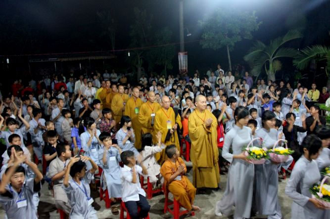 Long An: Khai mạc khóa tu mùa hè “Sống và Khát Vọng”
