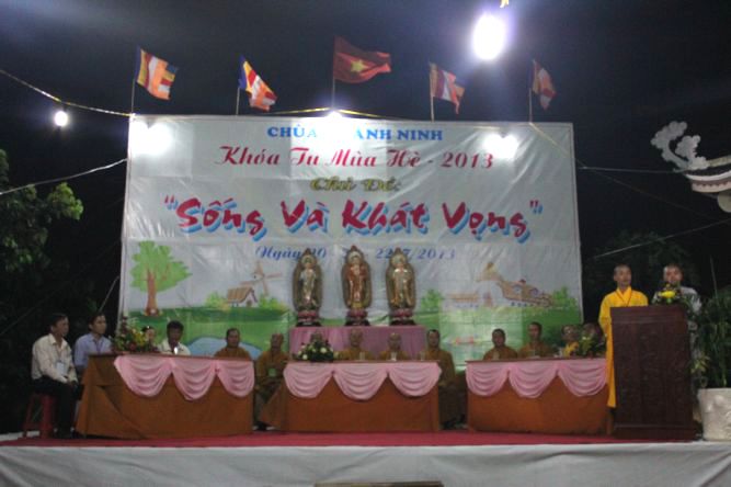 Long An: Khai mạc khóa tu mùa hè “Sống và Khát Vọng”