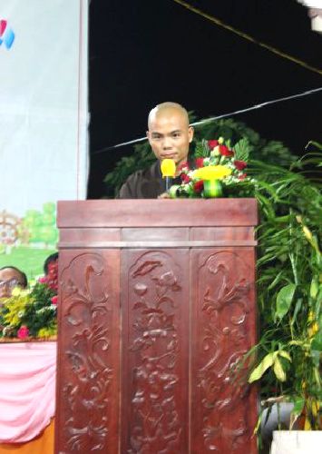 Long An: Khai mạc khóa tu mùa hè “Sống và Khát Vọng”