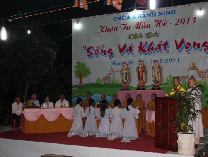 Long An: Khai mạc khóa tu mùa hè “Sống và Khát Vọng”
