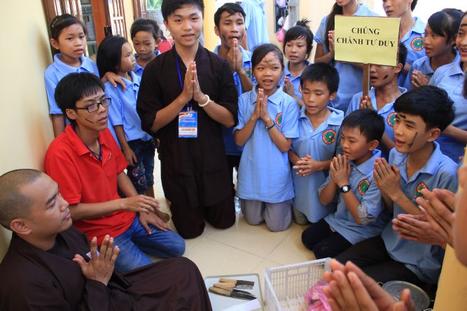 Khánh Hòa: Chùm ảnh vui nhộn hành trình về nguồn khóa tu mùa hè “Ơn nghĩa sinh thành”