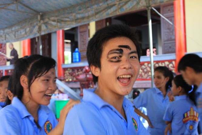 Khánh Hòa: Chùm ảnh vui nhộn hành trình về nguồn khóa tu mùa hè “Ơn nghĩa sinh thành”