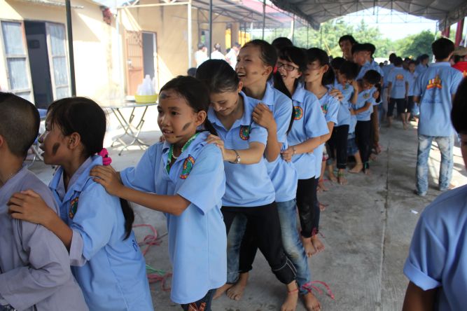 Khánh Hòa: Chùm ảnh vui nhộn hành trình về nguồn khóa tu mùa hè “Ơn nghĩa sinh thành”