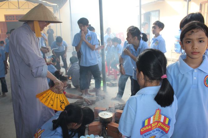 Khánh Hòa: Chùm ảnh vui nhộn hành trình về nguồn khóa tu mùa hè “Ơn nghĩa sinh thành”