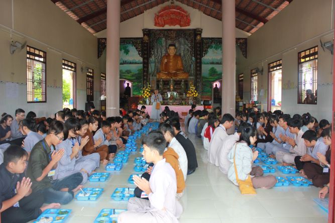 Long An: Cuộc thi “Tìm kiếm tài năng trẻ” tại khóa tu “Sống và Khát Vọng”
