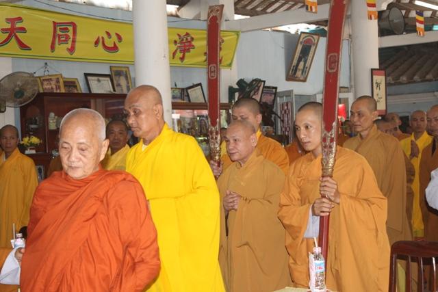 Đồng Tháp: Hòa Thượng Phó Chủ Tịch Thường Trực GHPGVN THÍCH THIỆN NHƠN và Phái Đoàn Đến GHPGVN Tỉnh Đồng Tháp Thăm Các Đạo Tràng An Cư Kiết Hạ PL. 2557