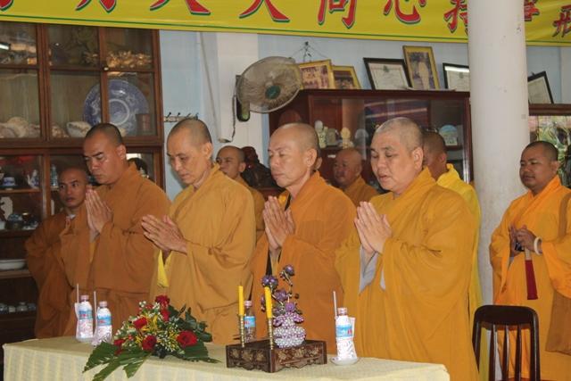 Đồng Tháp: Hòa Thượng Phó Chủ Tịch Thường Trực GHPGVN THÍCH THIỆN NHƠN và Phái Đoàn Đến GHPGVN Tỉnh Đồng Tháp Thăm Các Đạo Tràng An Cư Kiết Hạ PL. 2557
