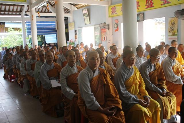 Đồng Tháp: Hòa Thượng Phó Chủ Tịch Thường Trực GHPGVN THÍCH THIỆN NHƠN và Phái Đoàn Đến GHPGVN Tỉnh Đồng Tháp Thăm Các Đạo Tràng An Cư Kiết Hạ PL. 2557