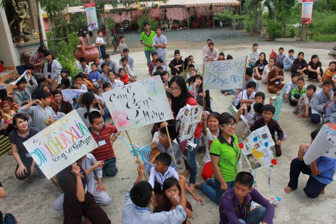 Long An: Cánh diều tuổi thơ tại khóa tu “Sống và Khát vọng”
