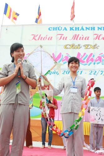 Long An: Cánh diều tuổi thơ tại khóa tu “Sống và Khát vọng”