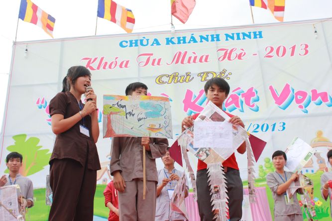 Long An: Cánh diều tuổi thơ tại khóa tu “Sống và Khát vọng”