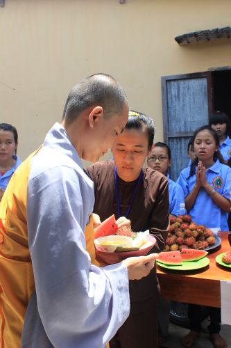 Khánh Hòa: Chùm ảnh Phiên chợ quê hương tại khóa tu “Ơn nghĩa sinh thành”