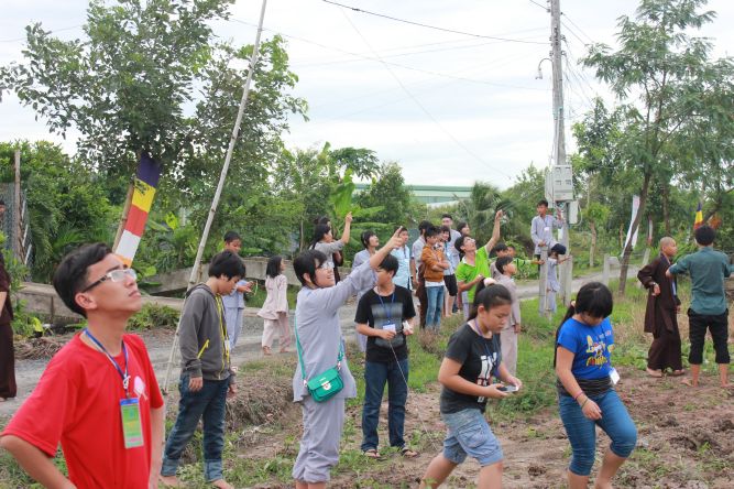 Long An: Cánh diều tuổi thơ tại khóa tu “Sống và Khát vọng”