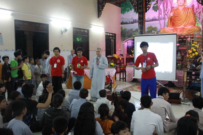 Long An: Cuộc thi “Tìm kiếm tài năng trẻ” tại khóa tu “Sống và Khát Vọng”