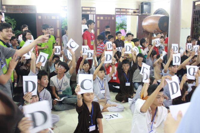 Long An: Cuộc thi “Tìm kiếm tài năng trẻ” tại khóa tu “Sống và Khát Vọng”