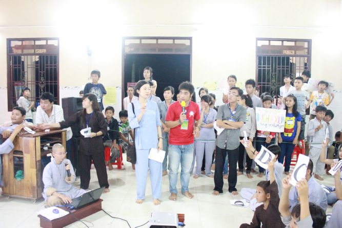 Long An: Cuộc thi “Tìm kiếm tài năng trẻ” tại khóa tu “Sống và Khát Vọng”