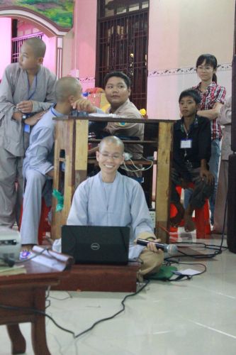 Long An: Cuộc thi “Tìm kiếm tài năng trẻ” tại khóa tu “Sống và Khát Vọng”