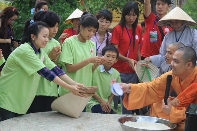 Đồng Tháp: Tìm kho báu gia đình tại hội trại Hiểu và Thương
