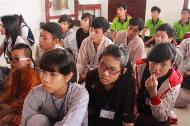 Long An: Talkshow “Những nhân vật đáng kính trong cuộc đời” tại khóa tu “Sống và Khát Vọng”