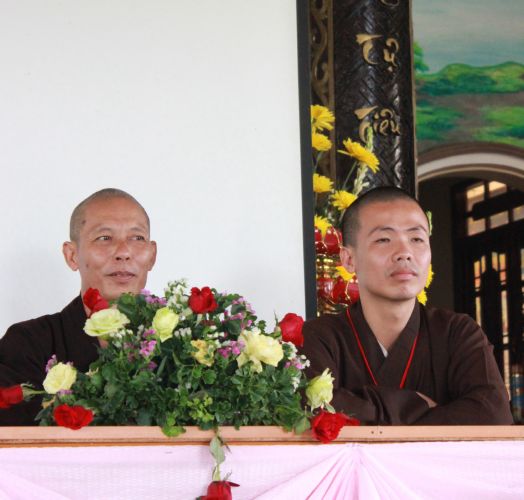Long An: Talkshow “Những nhân vật đáng kính trong cuộc đời” tại khóa tu “Sống và Khát Vọng”