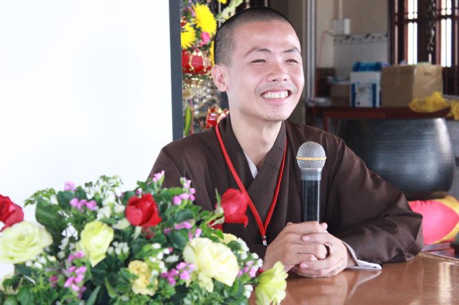 Long An: Talkshow “Những nhân vật đáng kính trong cuộc đời” tại khóa tu “Sống và Khát Vọng”