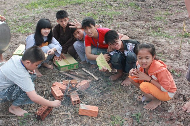 Long An: Hành trình tìm kiếm yêu thương tại khóa tu “Sống và Khát Vọng”