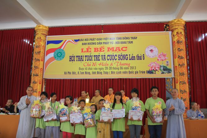 Đồng Tháp: Bế mạc Hội trại Hiểu và thương