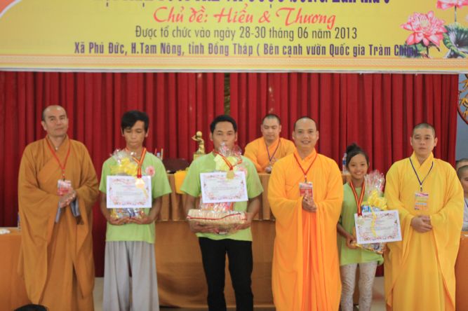 Đồng Tháp: Bế mạc Hội trại Hiểu và thương