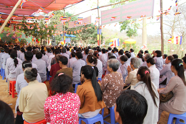 BTVT: Chùa Nam Sơn tổ chức Tết cổ truyền Chôl Chnăm Thmây