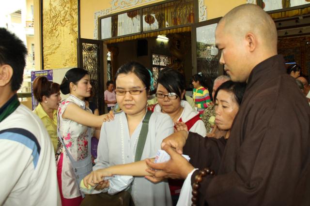 TP. HCM: Chùa Giác Sanh tổ chức khóa tu và phát quà cho 550 người khiếm thị