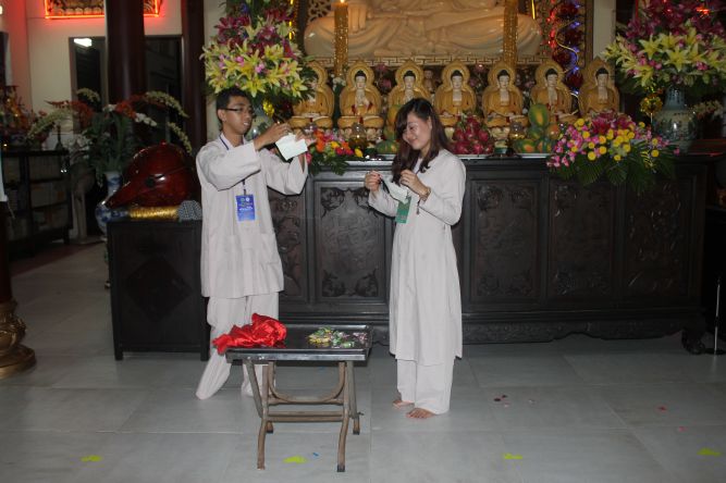 Tiền Giang: Đêm biểu diễn thời trang và văn nghệ tại khóa tu “Vươn tới những ước mơ”