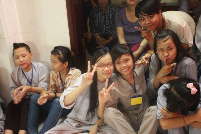 Tiền Giang: Đêm biểu diễn thời trang và văn nghệ tại khóa tu “Vươn tới những ước mơ”