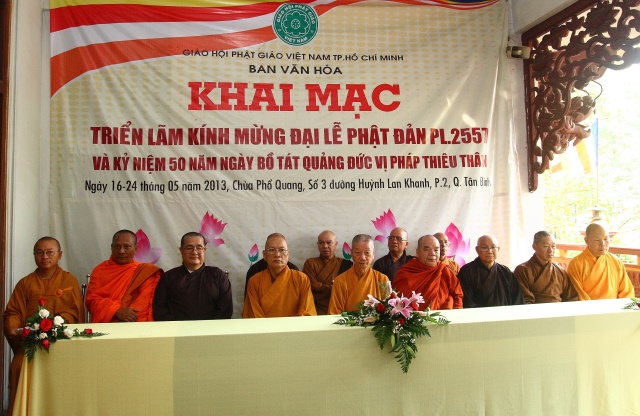 TP.HCM: Chính thức khai mạc các hoạt động triển lãm mỹ thuật đón mừng Phật đản PL 2557